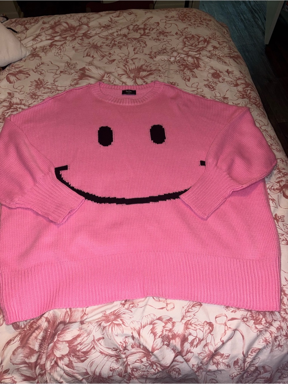 Dressed in Lala serotonin smile oversized knit in bubble gum pink - Picture 3 of 6